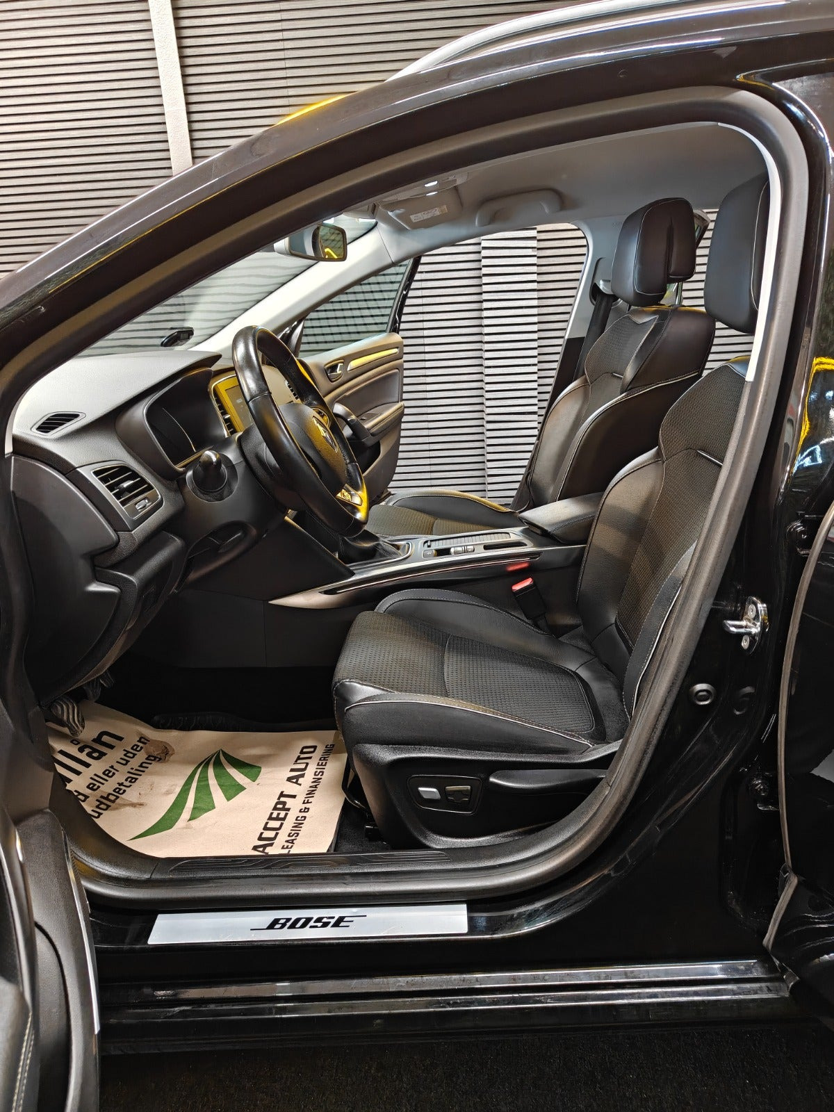 undefined Renault Megane III fra 2016