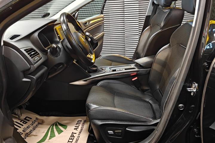 undefined Renault Megane III fra 2016