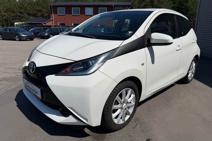 undefined Toyota Aygo fra 2015