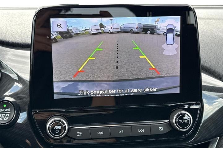 Grå Ford Fiesta fra 2021