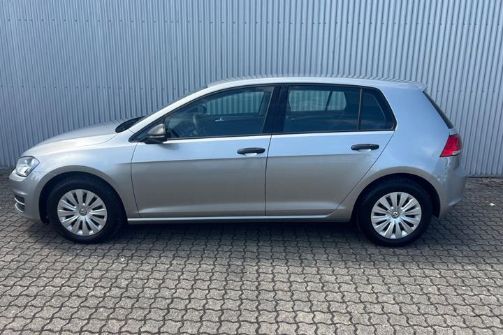 Sølv VW Golf VII fra 2014