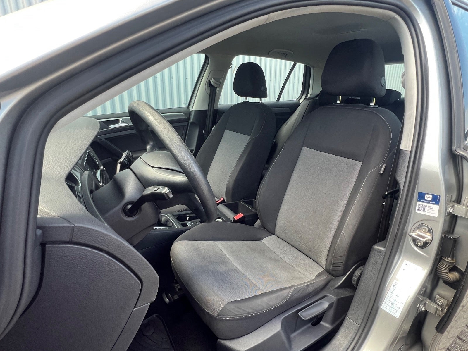 Sølv VW Golf VII fra 2014