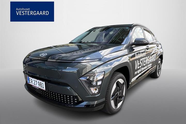 Grøn Hyundai Kona fra 2025 set udefra