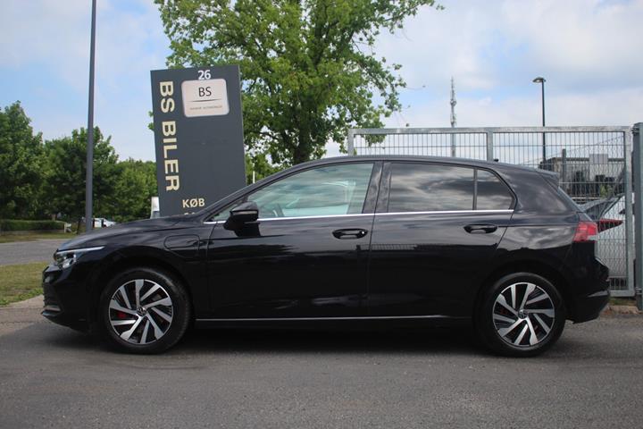 Sort VW Golf VIII fra 2021