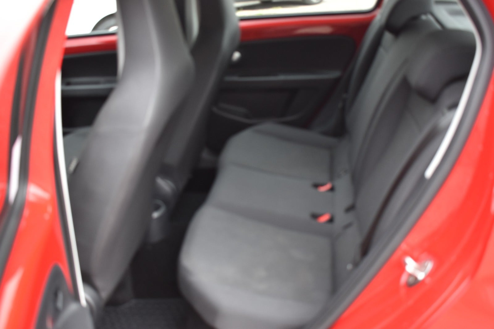Rød VW UP! fra 2019
