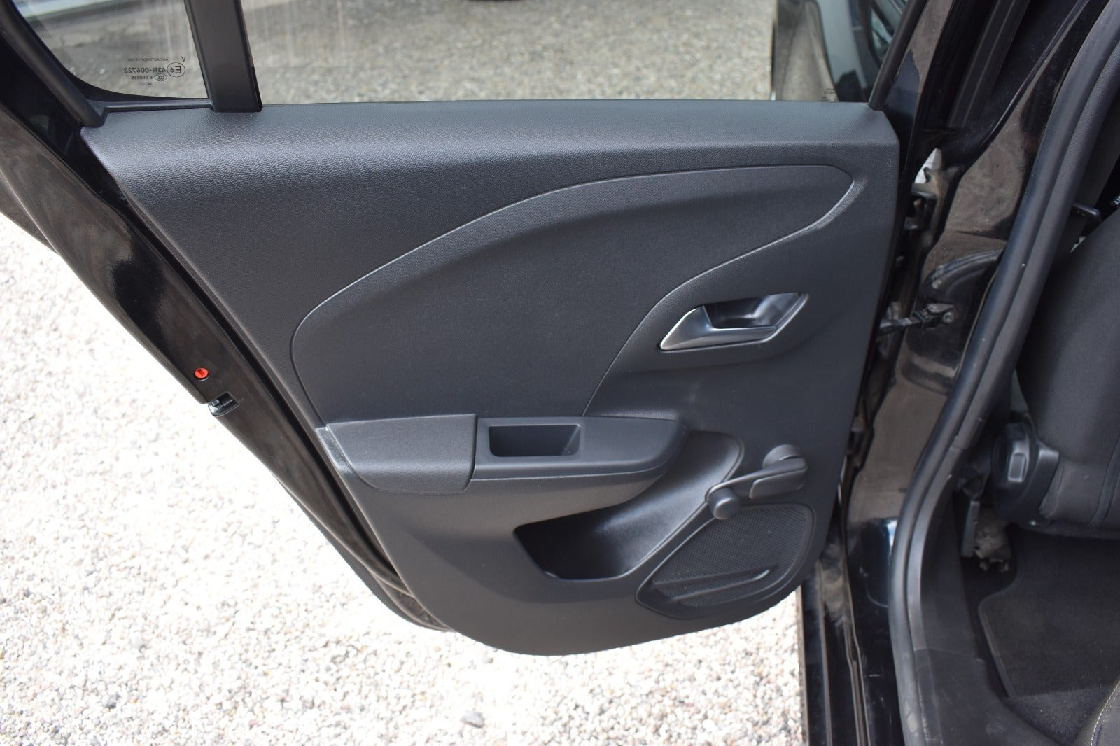 Sort Opel Corsa fra 2020