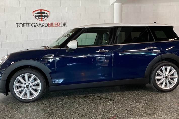 Blå Mini Clubman Cooper fra 2016