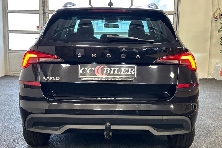Sort Skoda Kamiq fra 2021