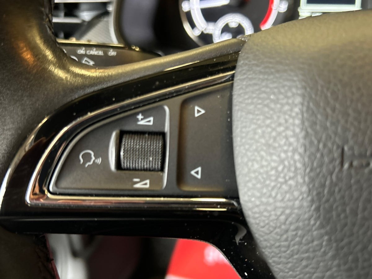 Sort Skoda Kamiq fra 2021
