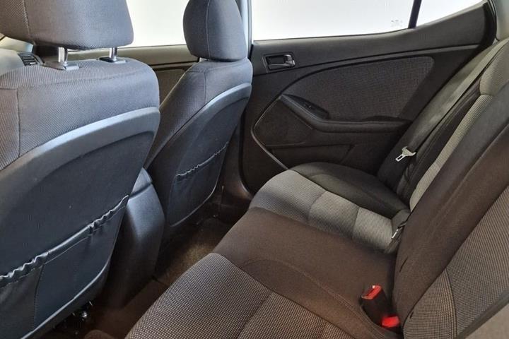 Hvid Kia Optima fra 2014