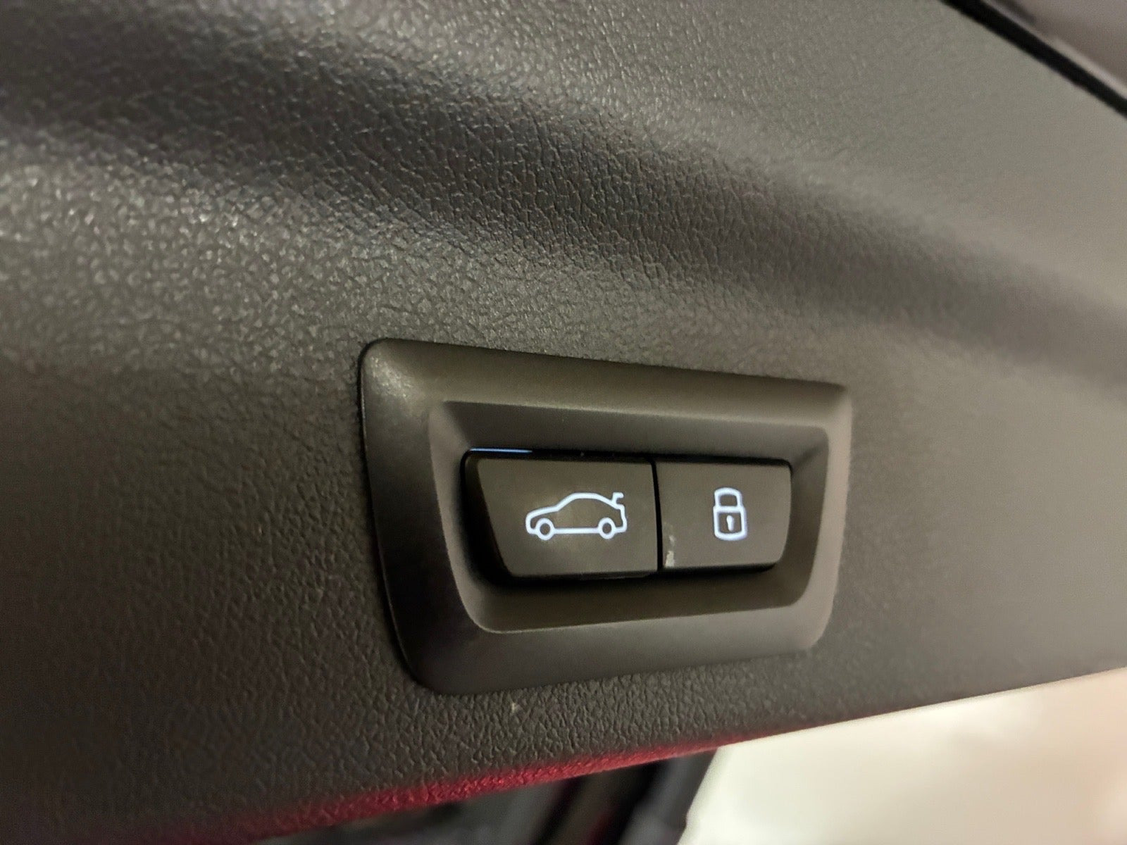 Sort BMW iX1 fra 2023