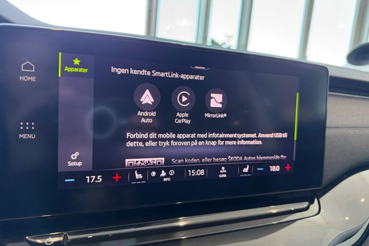 Blå Skoda Octavia fra 2022