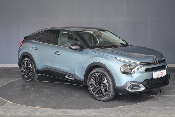 Blå Citroën C4 fra 2021