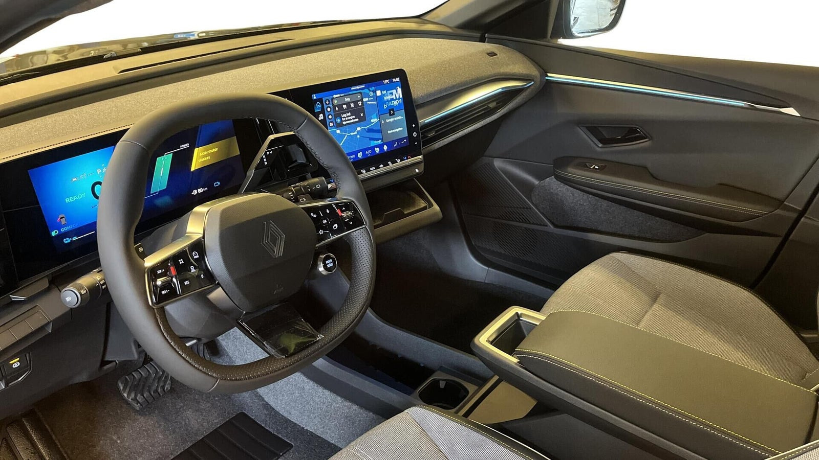 Sort Renault Megane E-Tech fra 2026