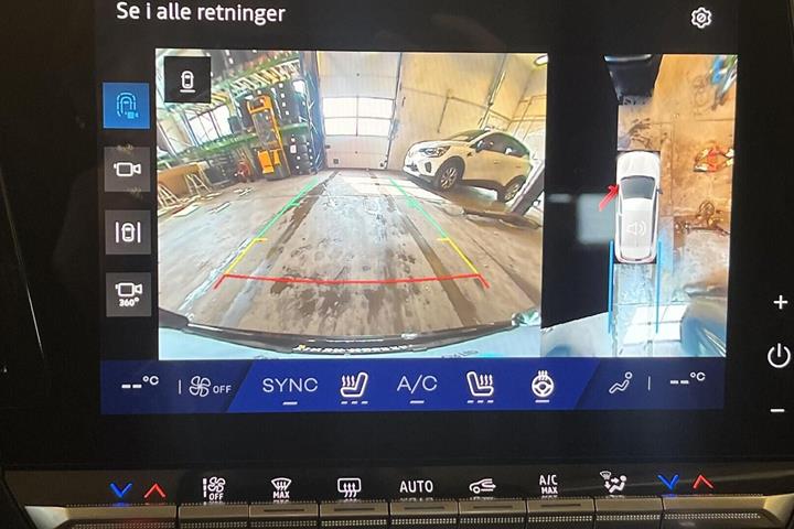 Sort Renault Megane E-Tech fra 2026