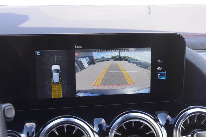 Sort Mercedes EQA 250 fra 2022