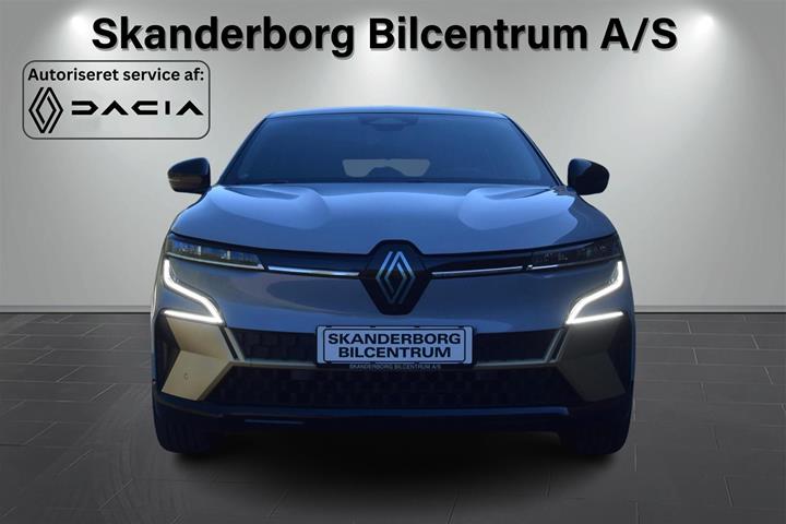 Grå Renault Mégane fra 2024