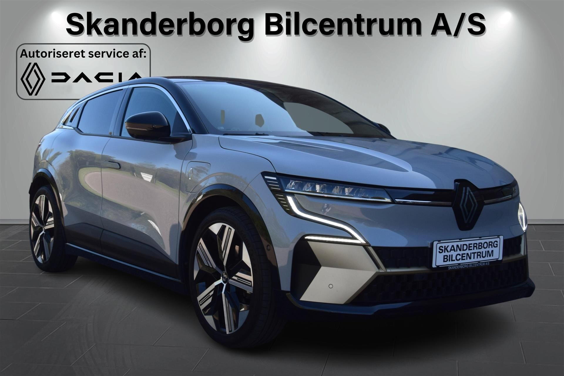 Grå Renault Mégane fra 2024