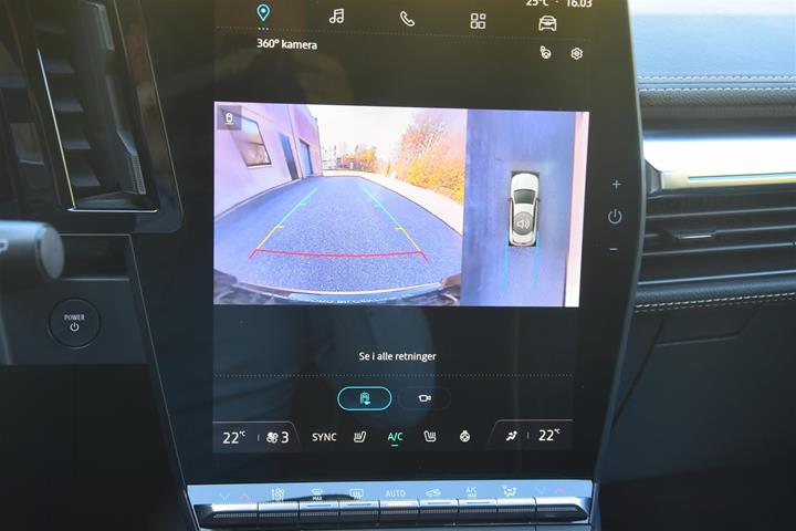 Grå Renault Mégane fra 2024