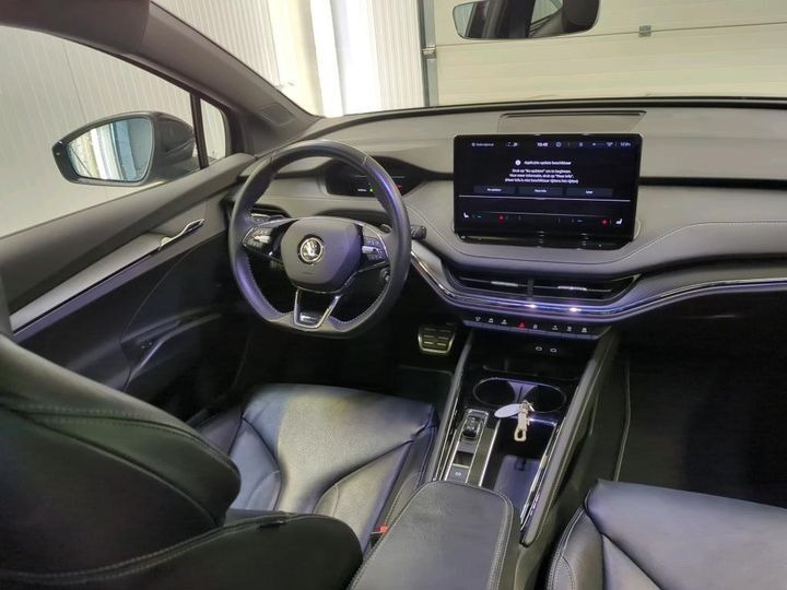Sort Skoda Enyaq fra 2022