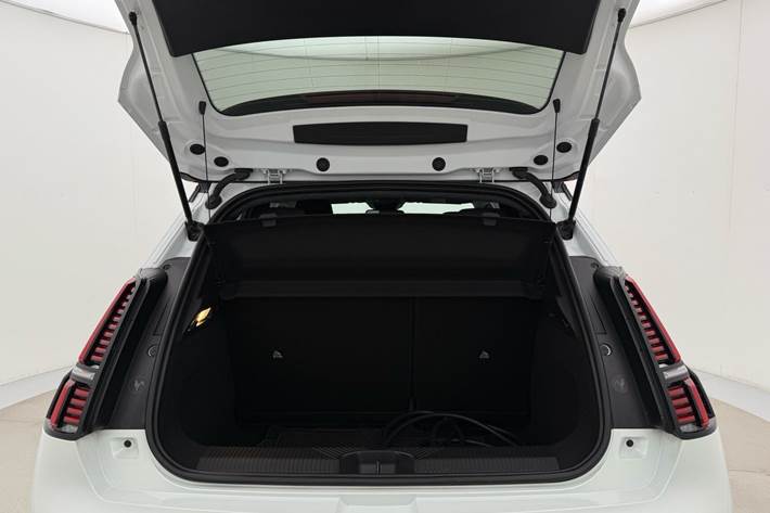 Hvid Renault R5 fra 2025