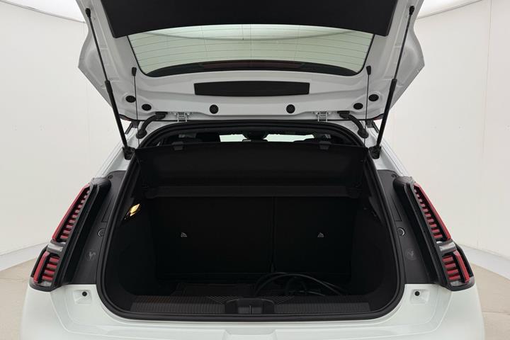 Hvid Renault R5 fra 2025