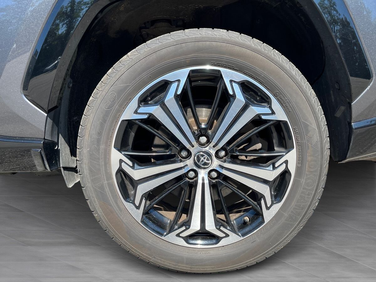 Grå Toyota RAV4 Plug-in fra 2022