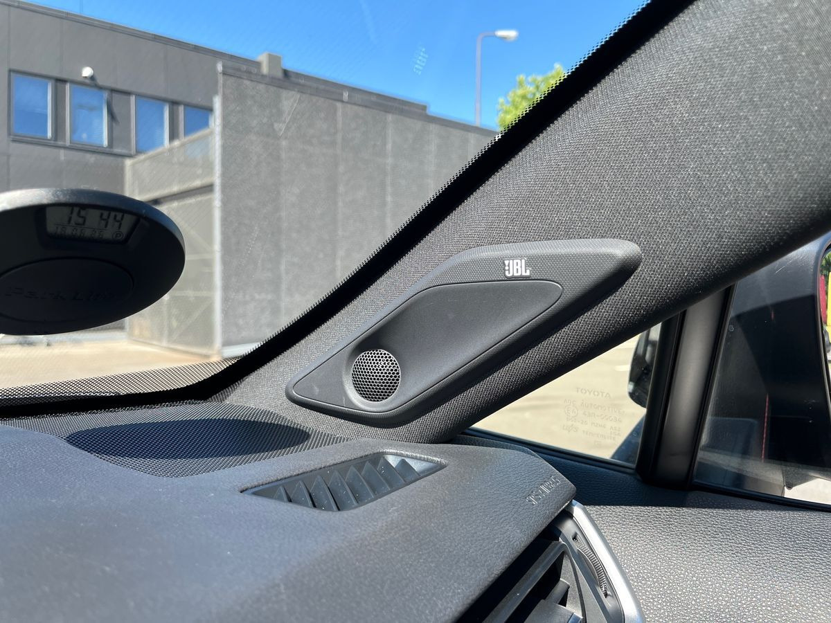 Grå Toyota RAV4 Plug-in fra 2022