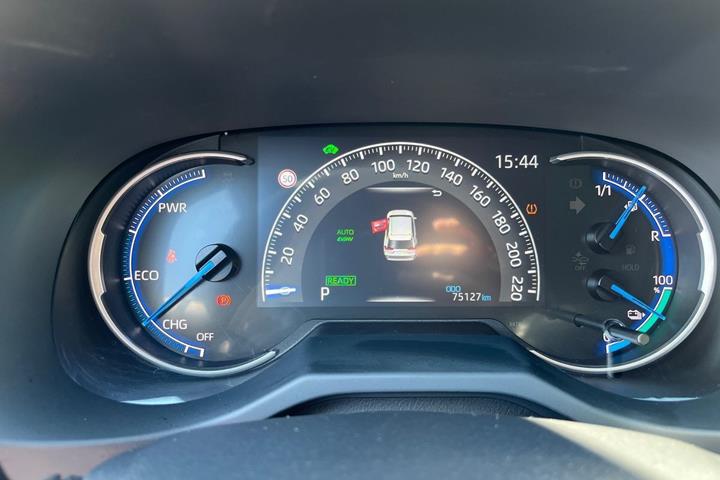 Grå Toyota RAV4 Plug-in fra 2022