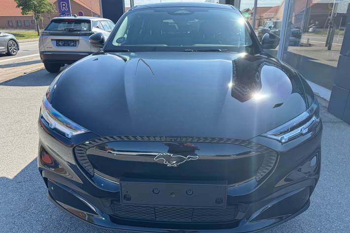 Sort Ford Mustang Mach-E fra 2022