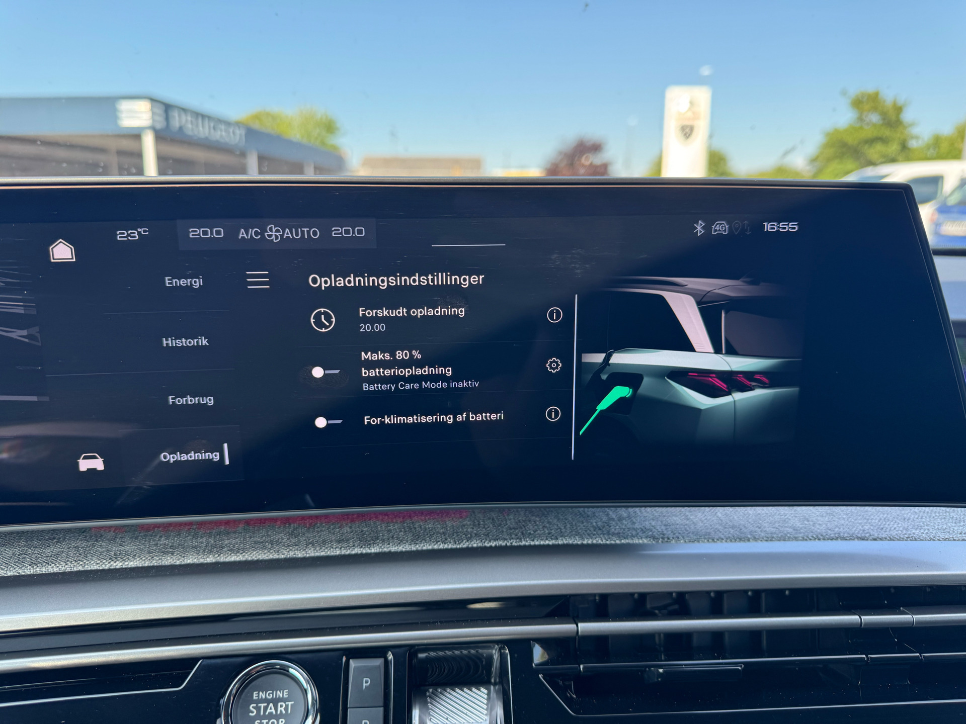 Blå Peugeot e-5008 fra 2026