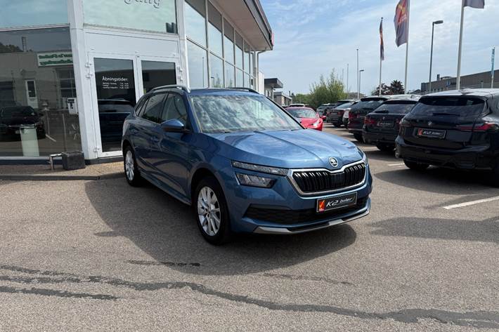 Blå Skoda Kamiq fra 2021