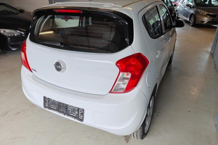 Gul Opel Karl fra 2016