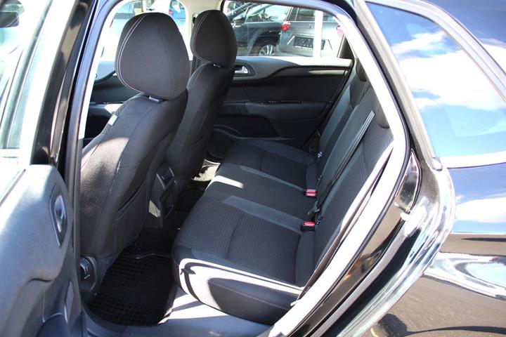 Sort Citroën C4 fra 2017