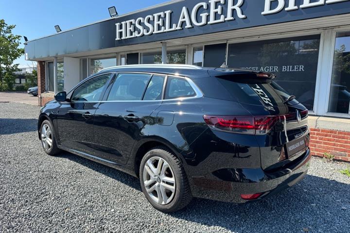 Sort Renault Megane IV fra 2021