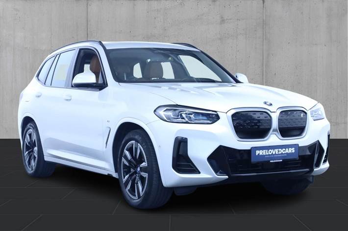 Hvid BMW iX3 fra 2023