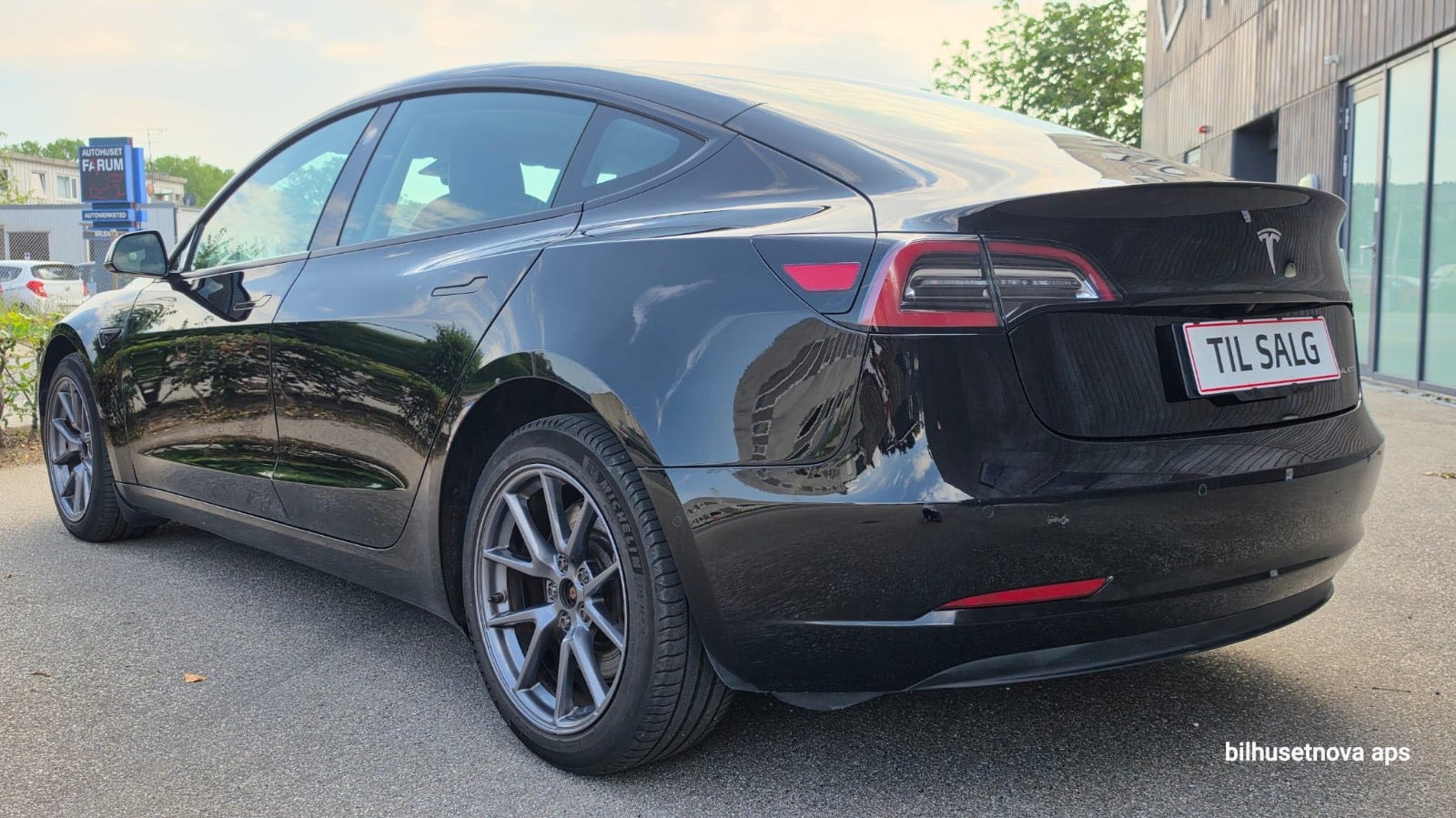 undefined Tesla Model 3 fra 2021