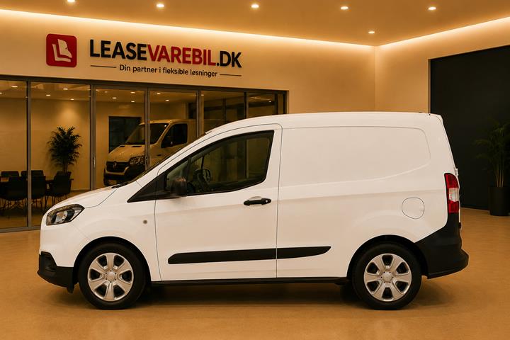 Hvid Ford Transit Courier fra 2021