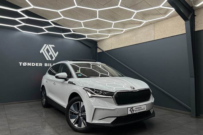 Hvid Skoda Enyaq fra 2021