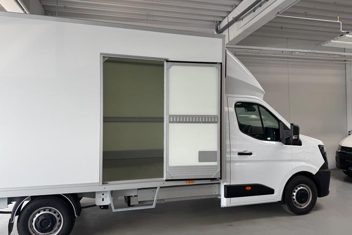 Grøn Renault Master V T35 fra 2026