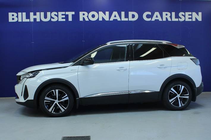 Hvid Peugeot 3008 fra 2020