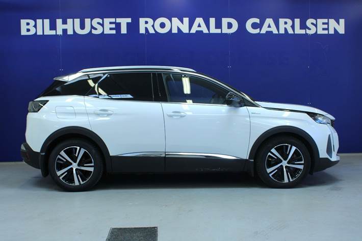 Hvid Peugeot 3008 fra 2020