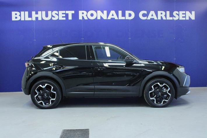 Sort Opel Mokka-e fra 2023