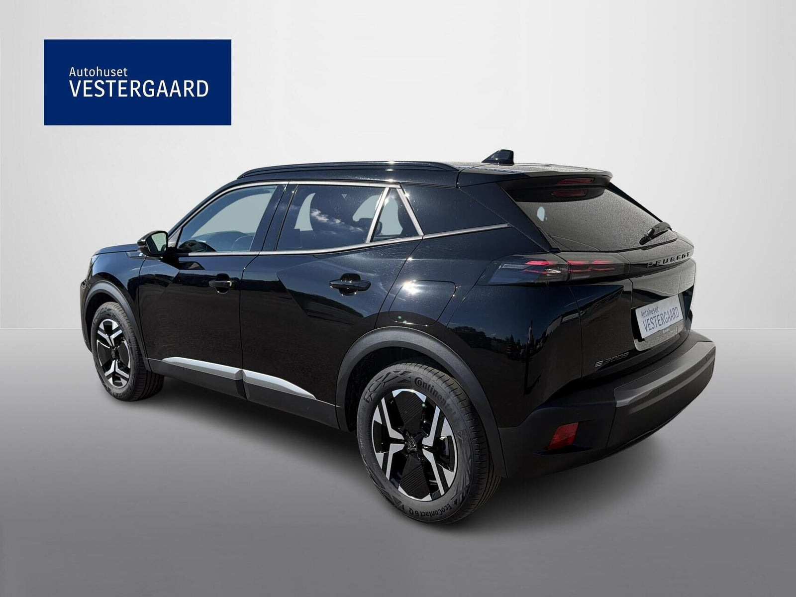 Sort Peugeot e-2008 fra 2025