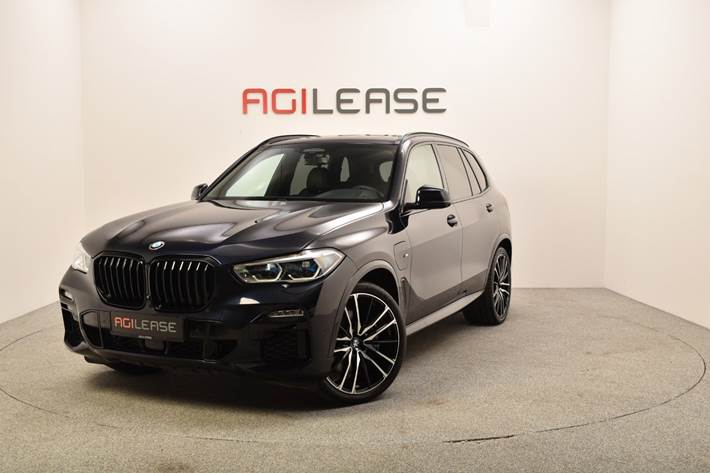 Sort BMW X5 fra 2020