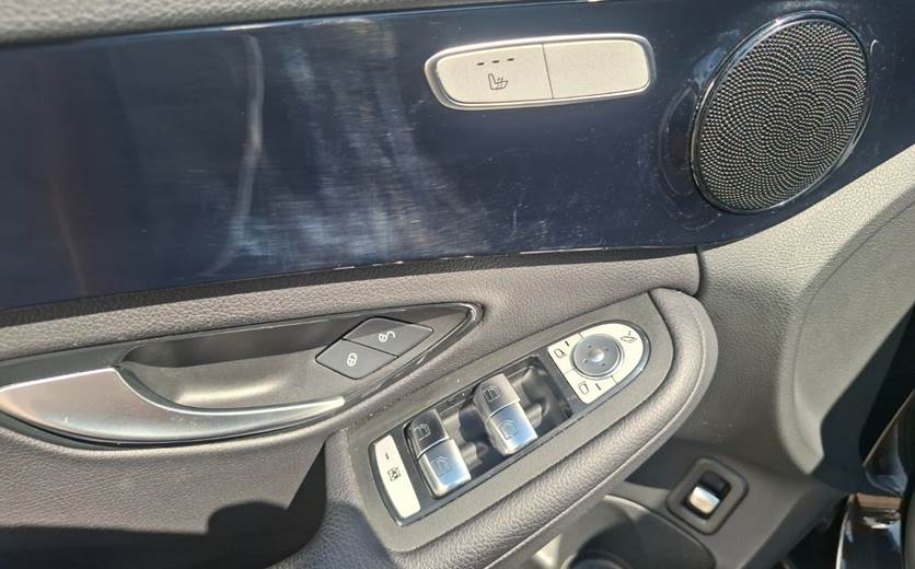 Mercedes C300 de 2,0 Advantage stc. aut.