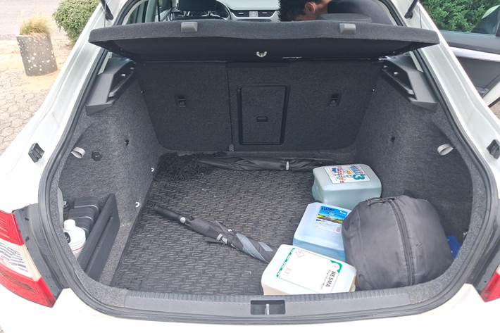 Hvid Skoda Octavia fra 2014