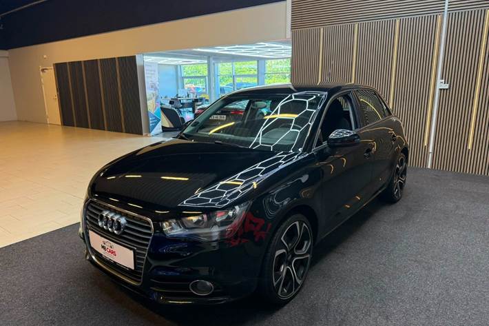 Sort Audi A1 fra 2014