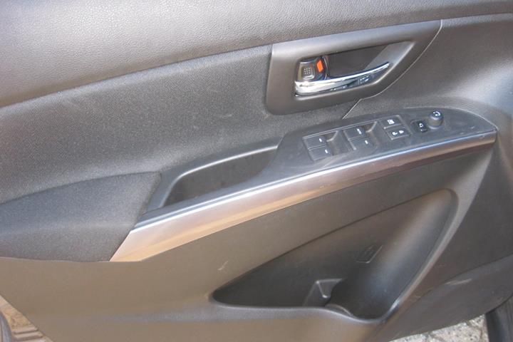 Grå Suzuki S-Cross fra 2024