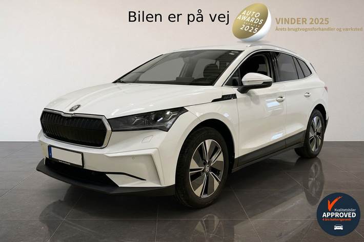 Hvid Skoda Enyaq fra 2023